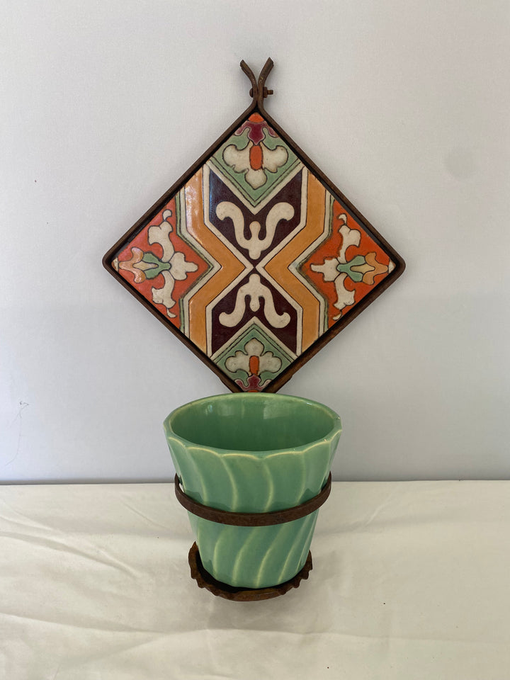 Malibu Tile Wrought Iron Plant holder wtih Bauer Flowerpot, 8" tile