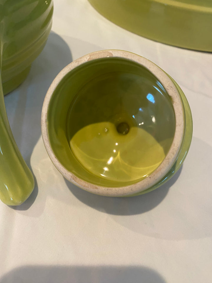 Bauer Ringware 6 cup Teapot, Chartreuse Glaze