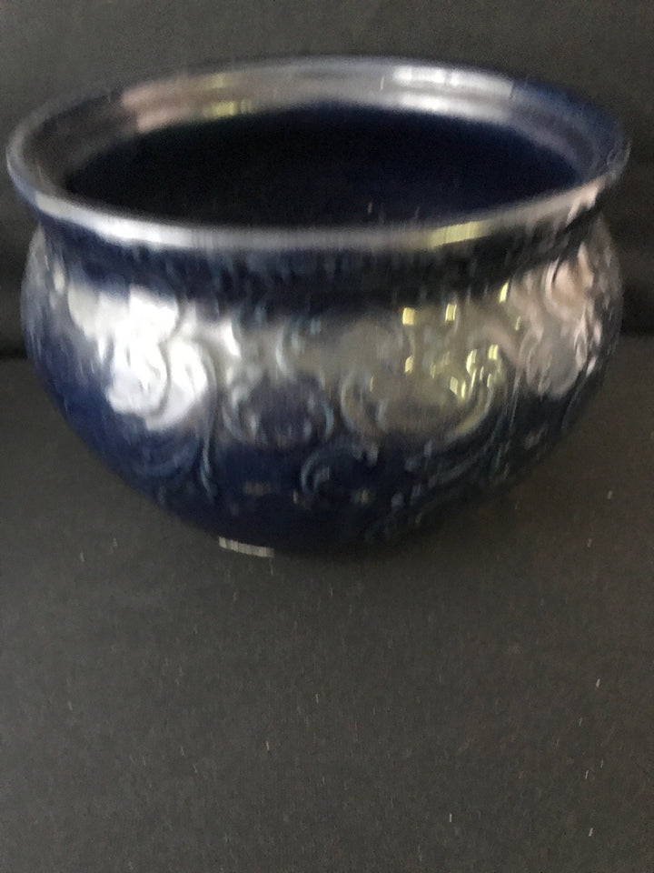 Bauer Early Gardenware, jardiniere, dark blue