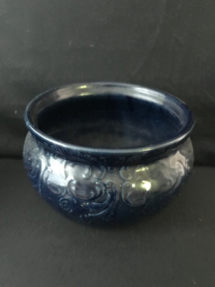 Bauer Early Gardenware, jardiniere, dark blue