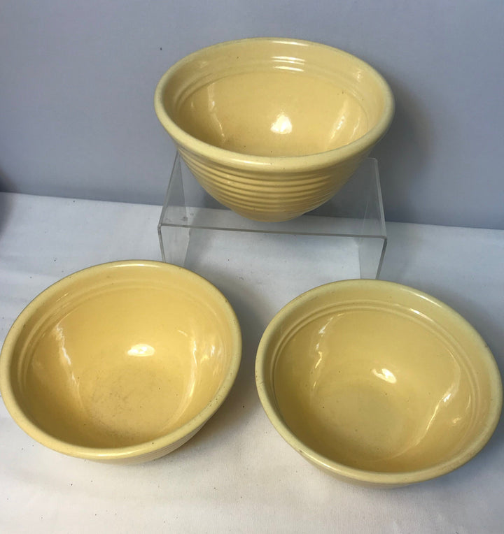 Bauer Ringware Mixing Bowls, Ivory