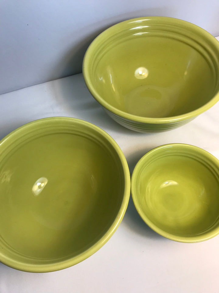 Set of 3 Bauer Ring Inside Mixing Bowls, Chartreuse